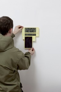 Vandasye Solar Powered Backlit Clock